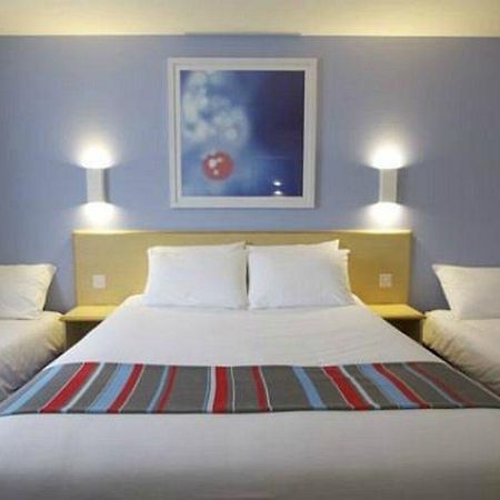 Travelodge Manchester Central Salford  Eksteriør bilde