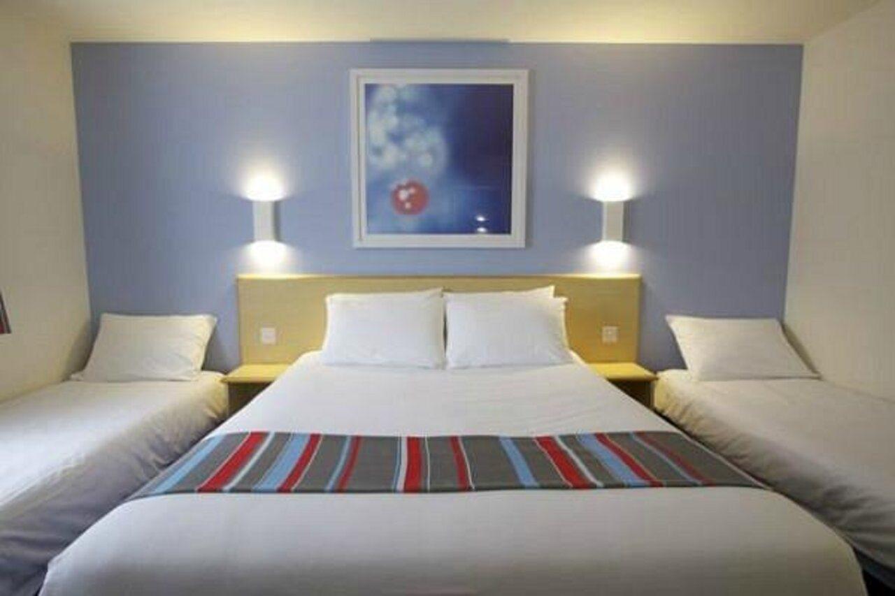 Travelodge Manchester Central Salford  Eksteriør bilde