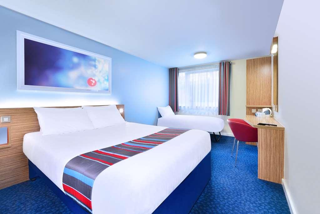 Travelodge Manchester Central Salford  Rom bilde